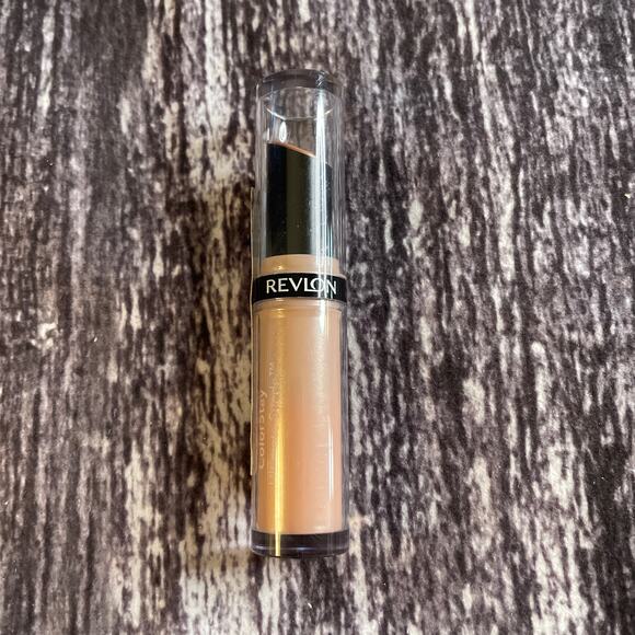 Revlon ColorStay Ultimate Suede New & Sealed Private Viewing 090 - Picture 2 of 4